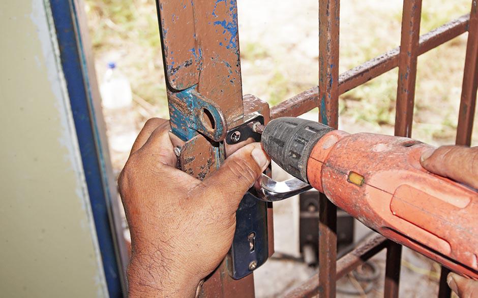 ouverture de porte claquée serrurier Beynes